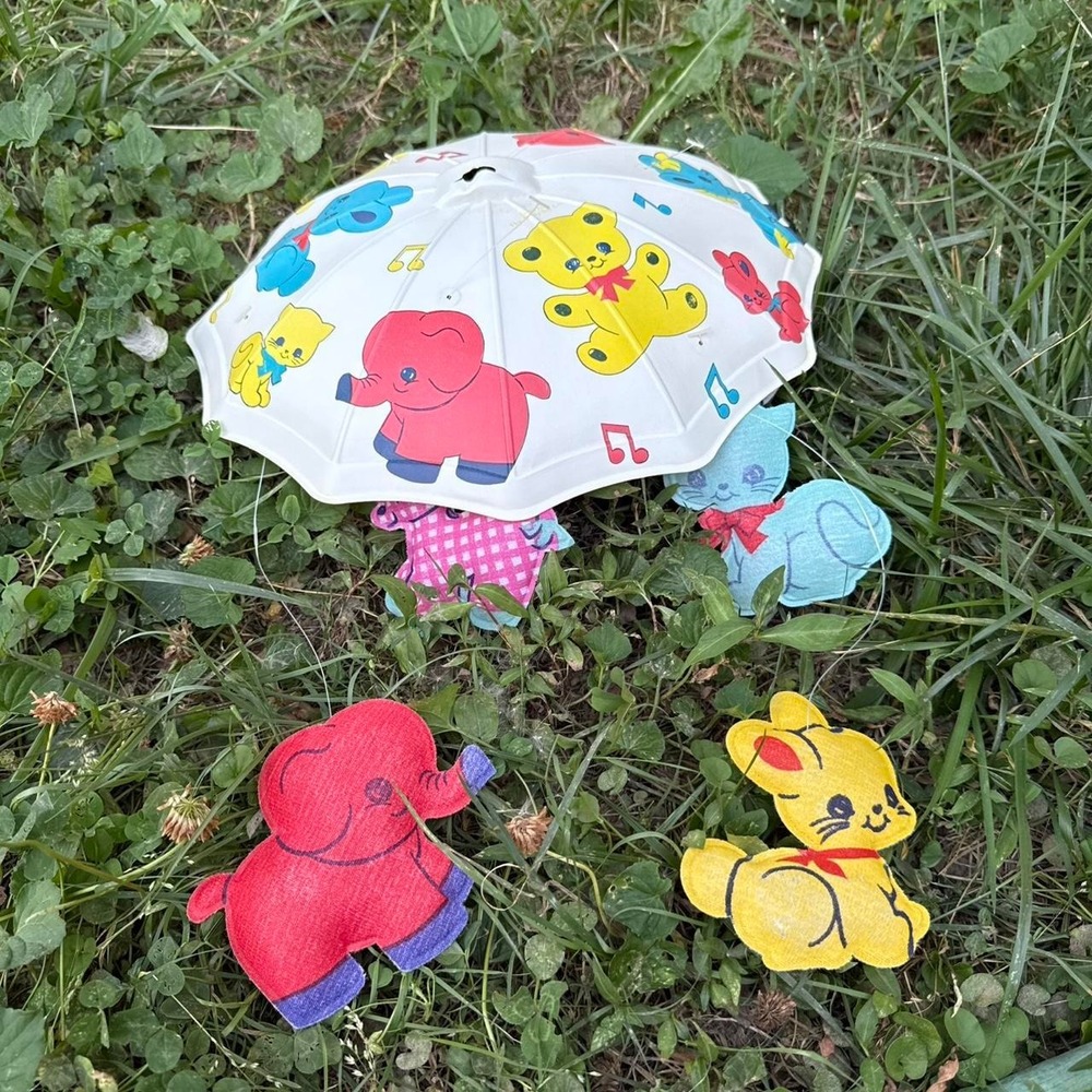 COMPLETE Vintage 70s Dolly Toy Co Musical Nursery Mobile 🧸🐘🐱